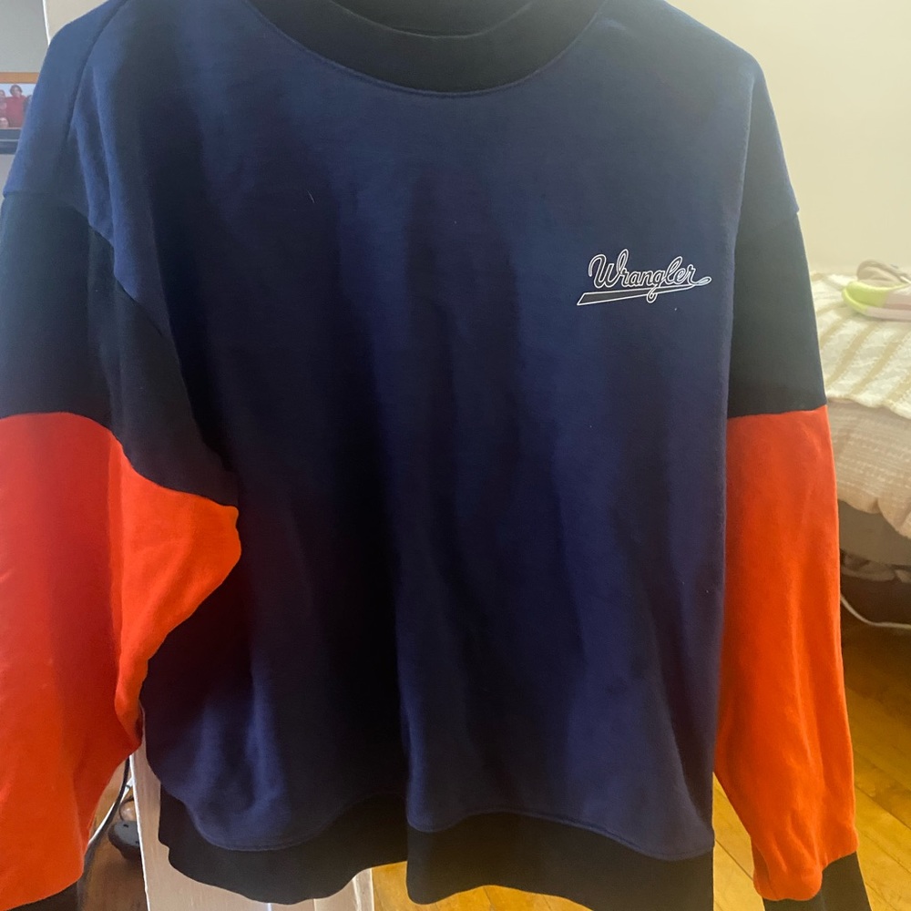 Wrangler sweatshirt orange blue black color block